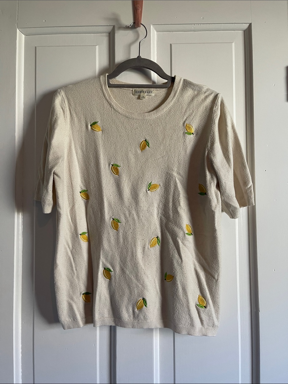 DownEast Cream Knit Short Sleeve Sweater with Yellow Lemon Embroidery